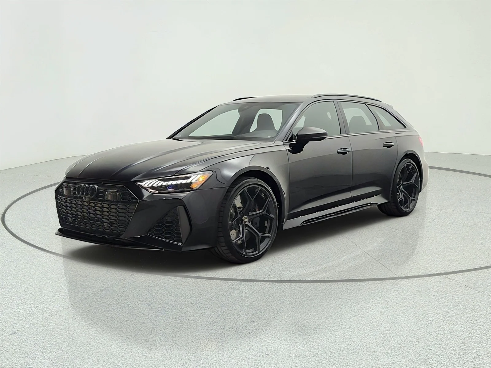 Used 2024 Sebring Black Crystal Effect Audi performance 4.0 TFSI quattro image 1