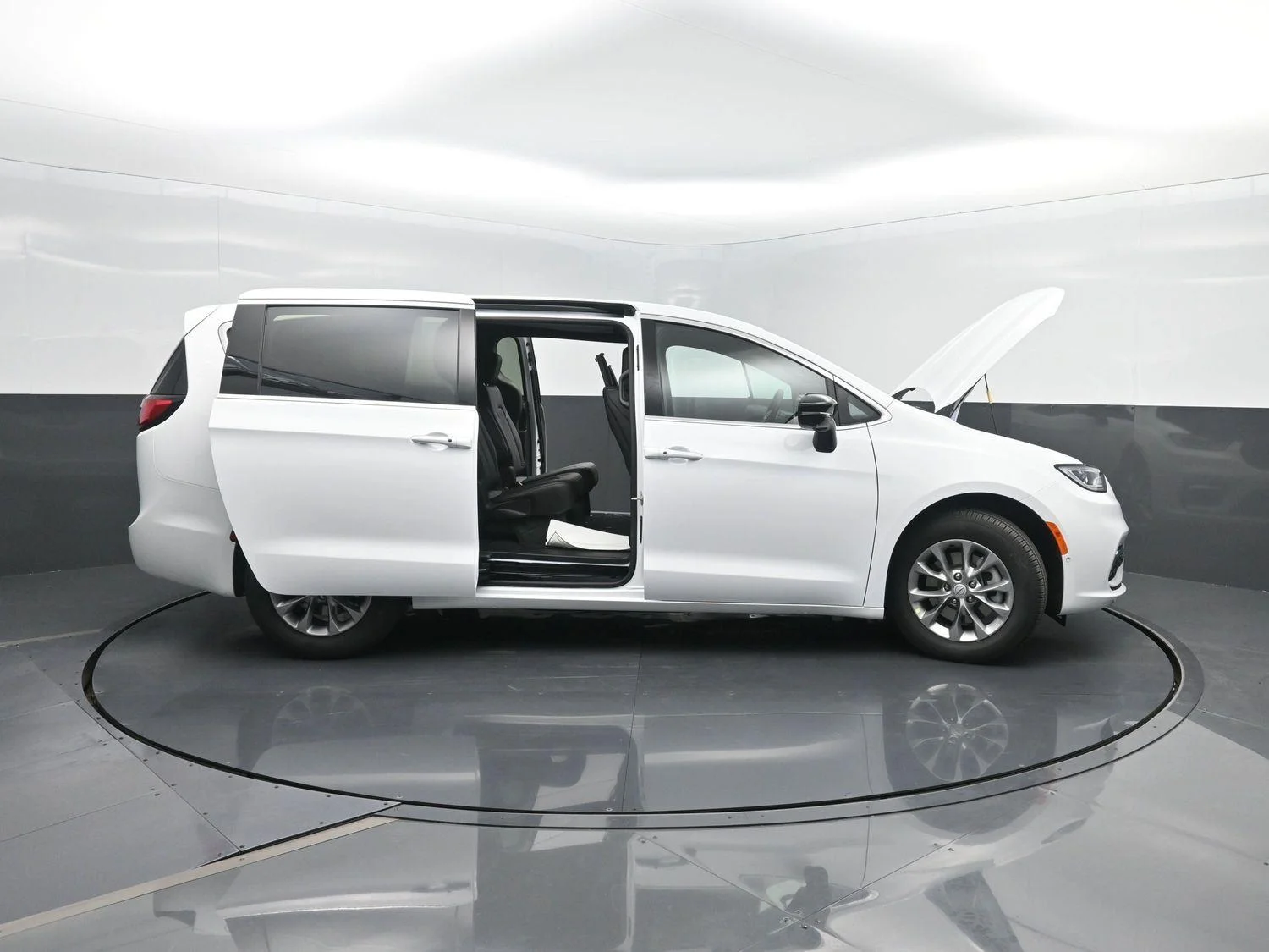 2026 Chrysler Pacifica Select - Photo 49