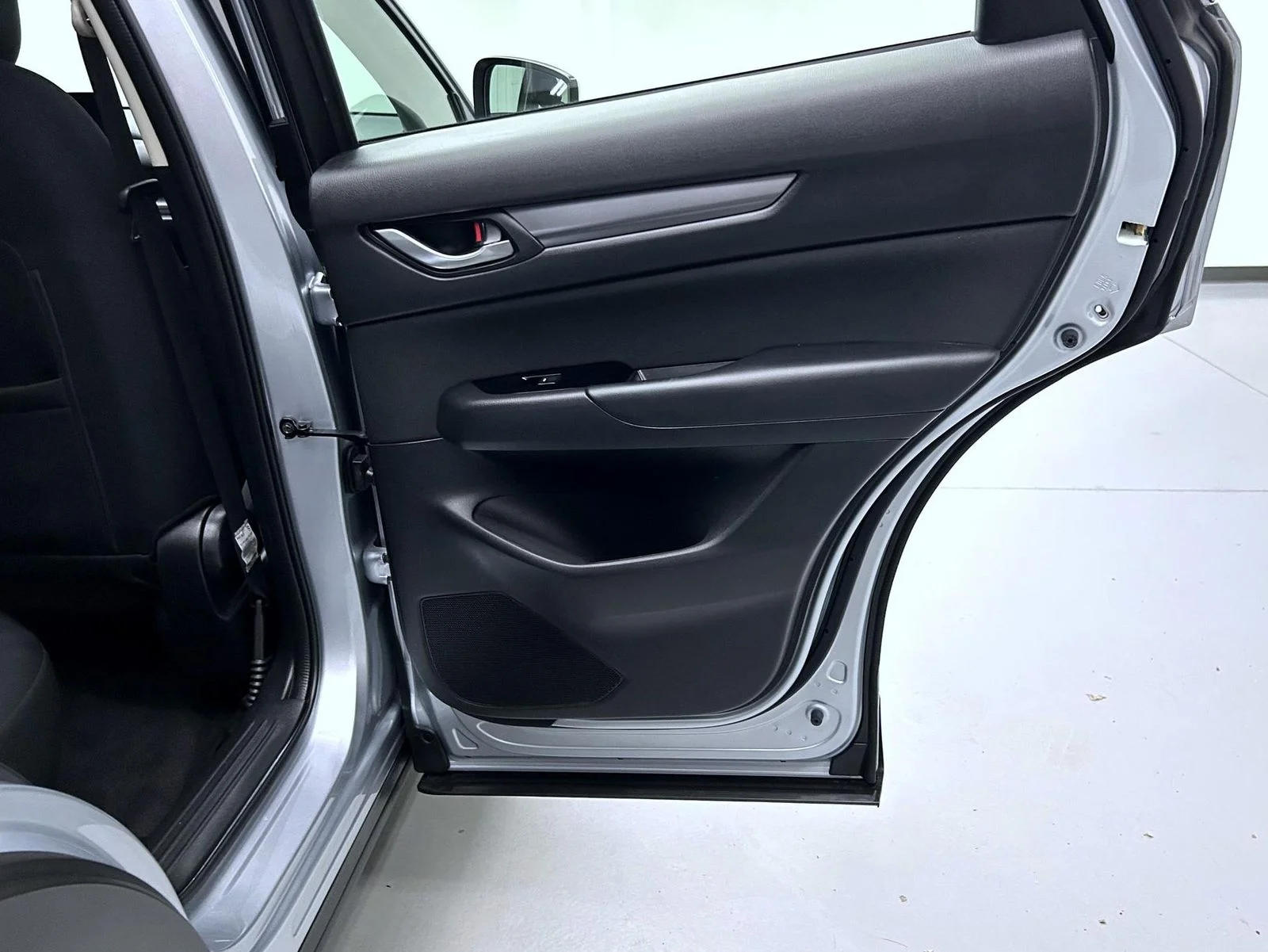 Used 2019 Silver Mazda Sport image 17