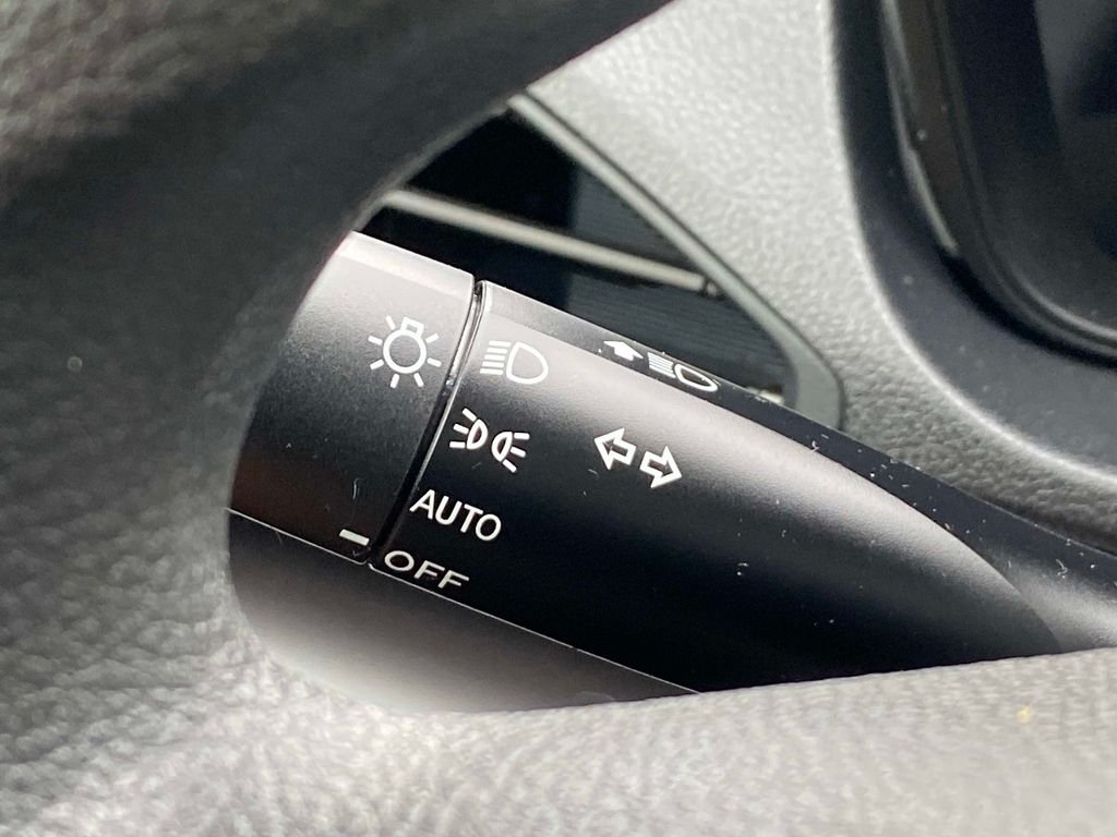 Used 2024 Blue Subaru Base image 20