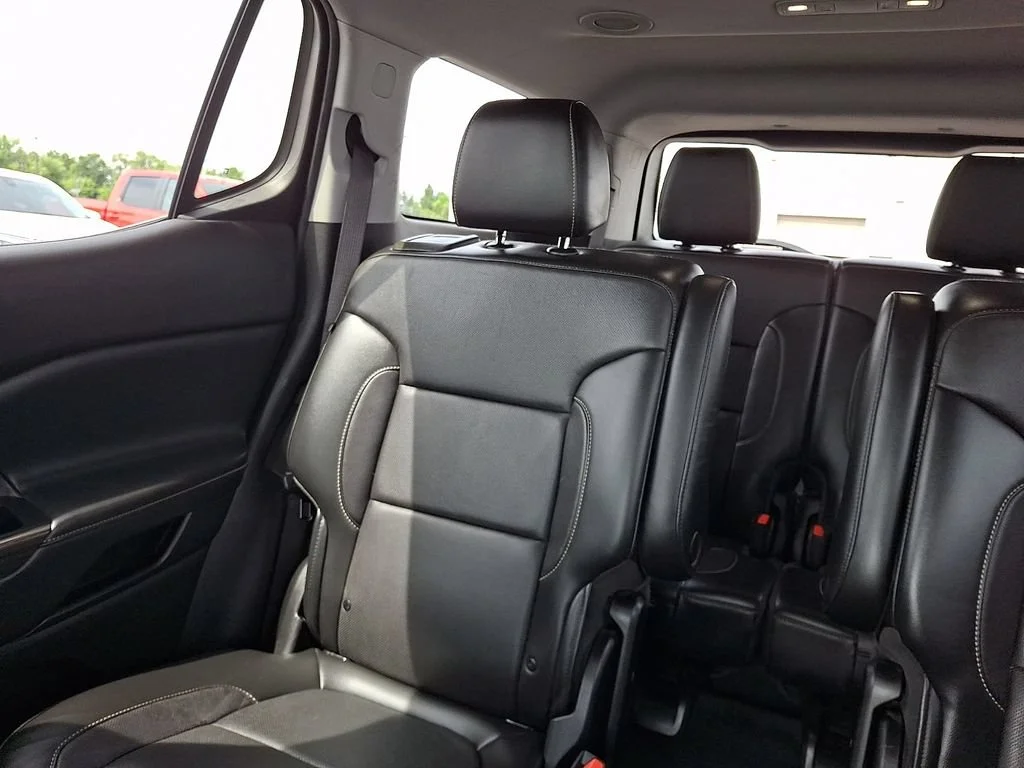 Used 2020 RED QUARTZ TINTCOAT GMC SLT image 19