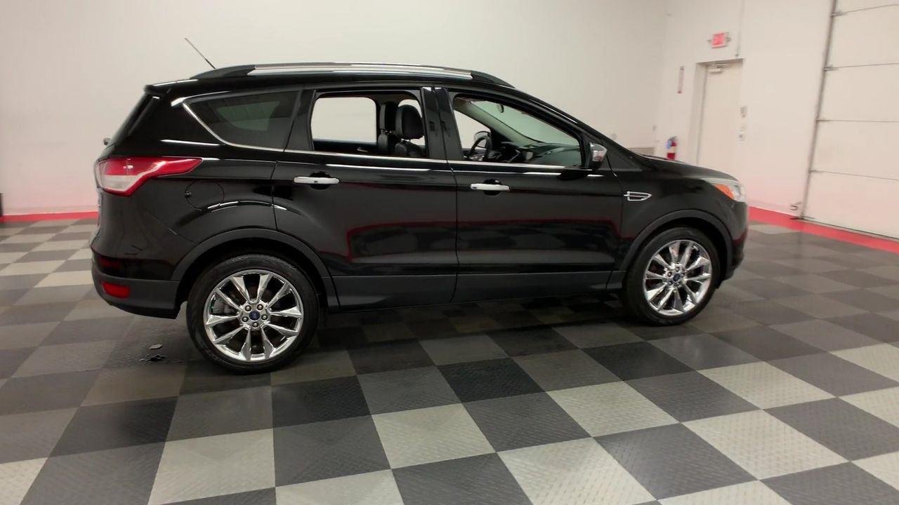 Used 2016 Shadow Black Ford SE image 8