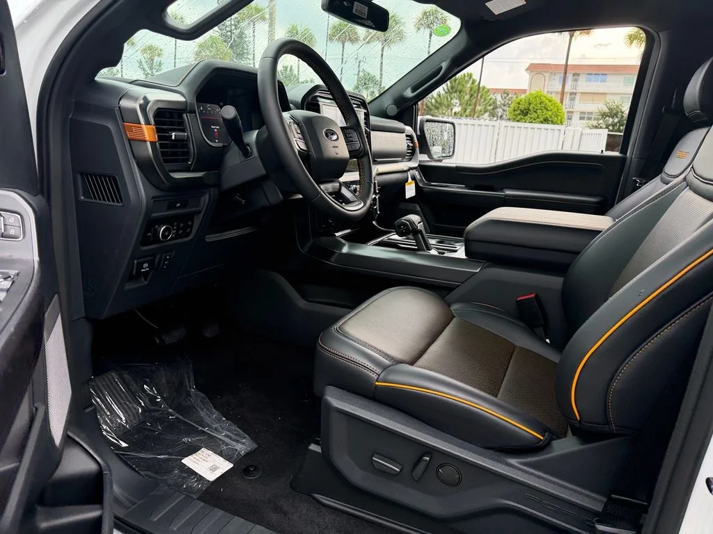 New 2026 Oxford White Ford Tremor® image 12