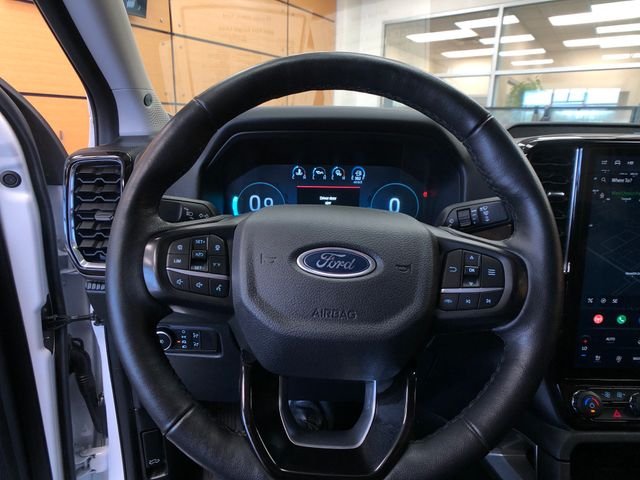 Used 2024 Oxford White Ford Lariat image 13
