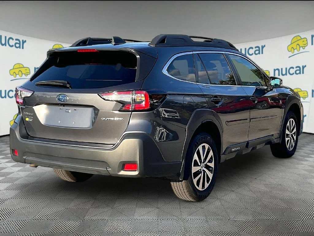 Used 2025 Magnetite Gray Metallic Subaru Premium image 6