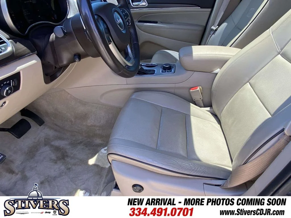Used 2017 Gray Jeep Overland image 17