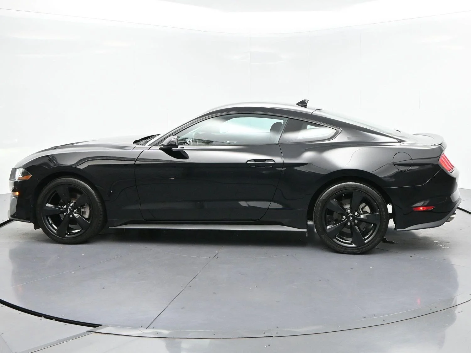 Used 2022 Race Red Ford EcoBoost image 5