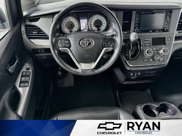 Used 2019 Black Toyota SE image 24