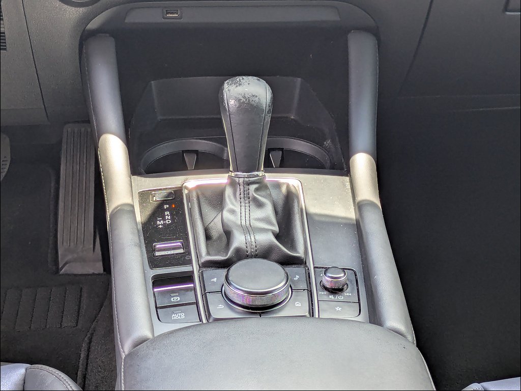 Used 2021 Deep Crystal Blue Mazda Select image 23