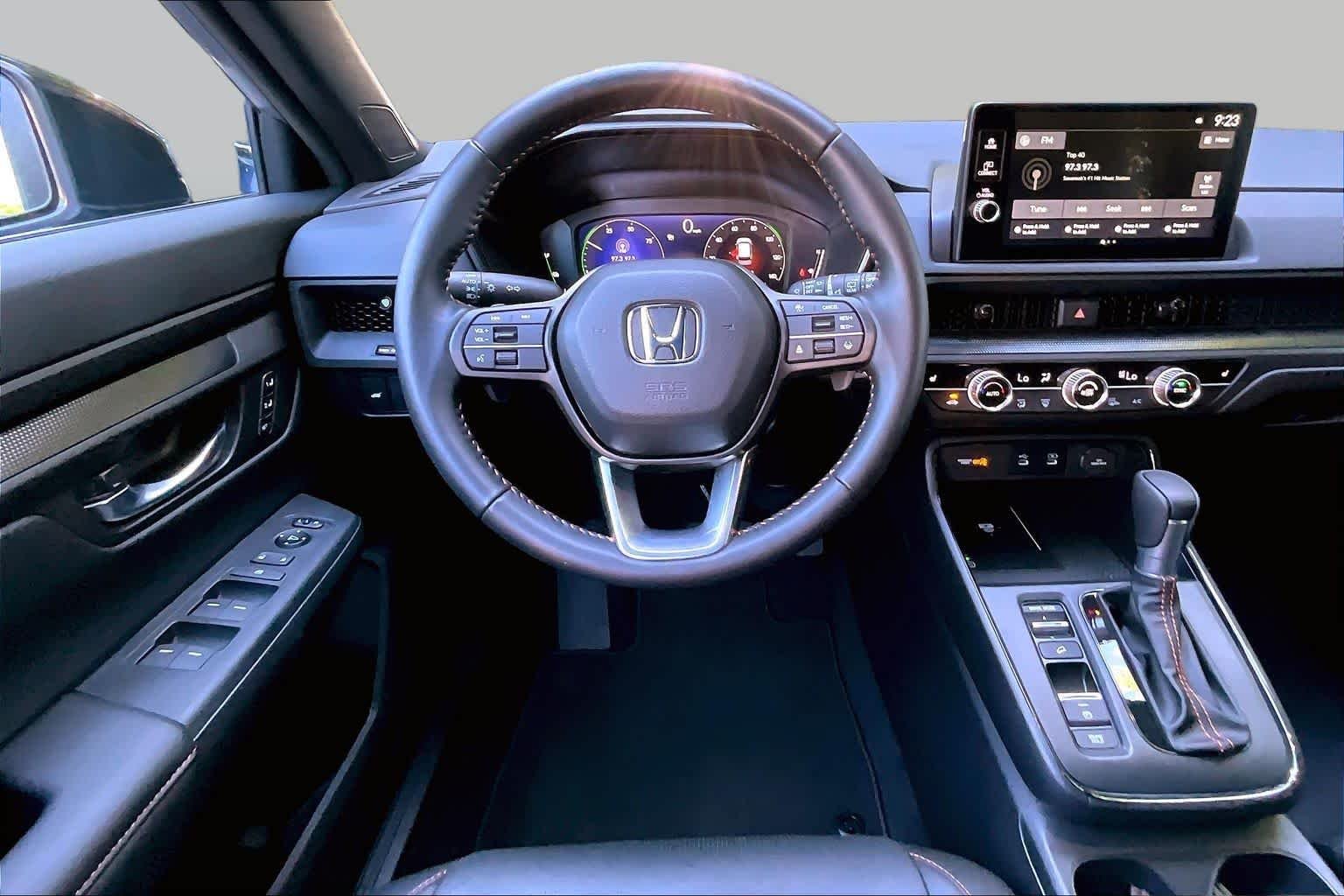 Certified Used 2026 Solar Silver Metallic Honda Sport-L image 6