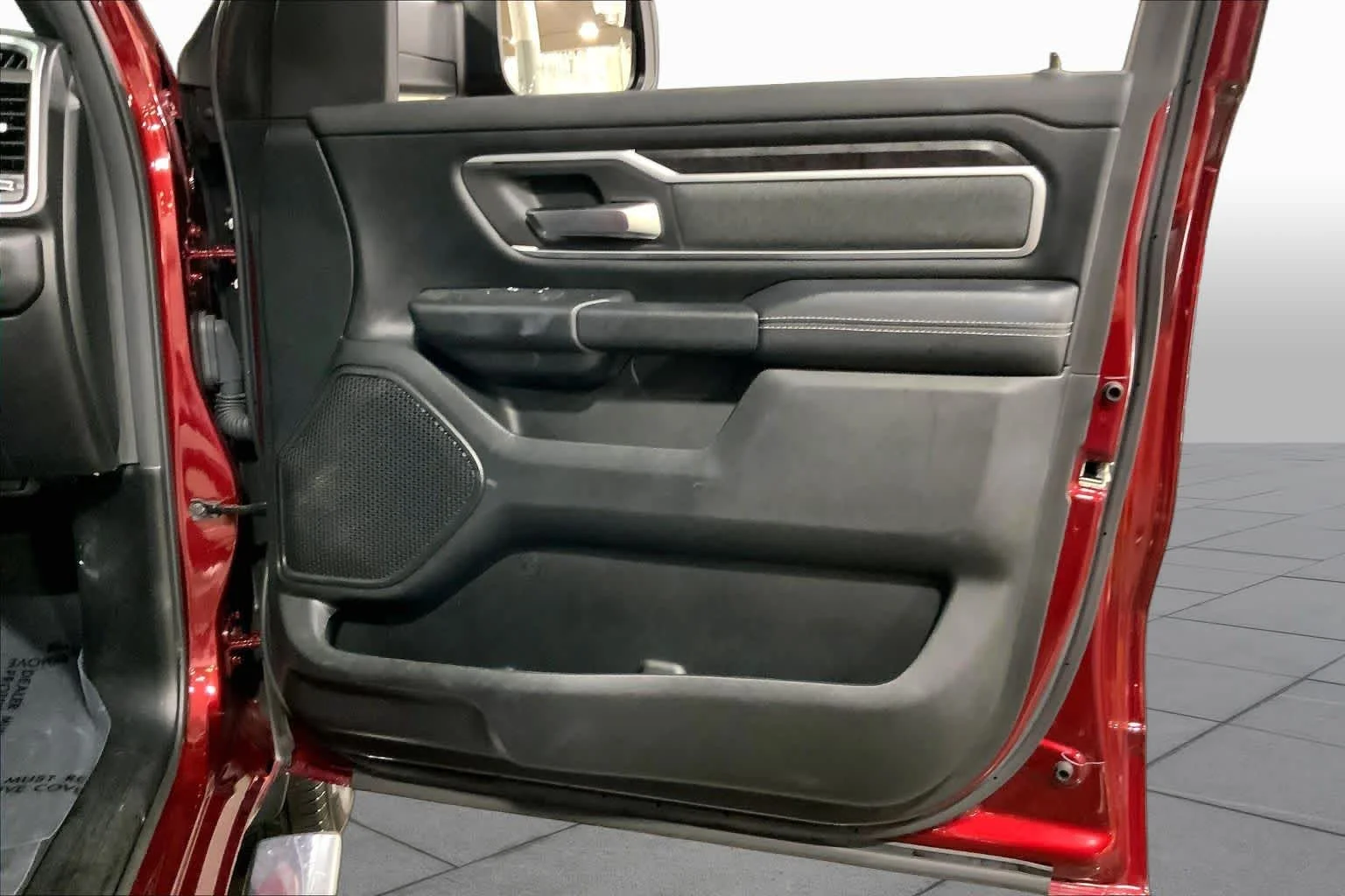 Used 2020 Delmonico Red Pearlcoat Ram Big Horn image 23
