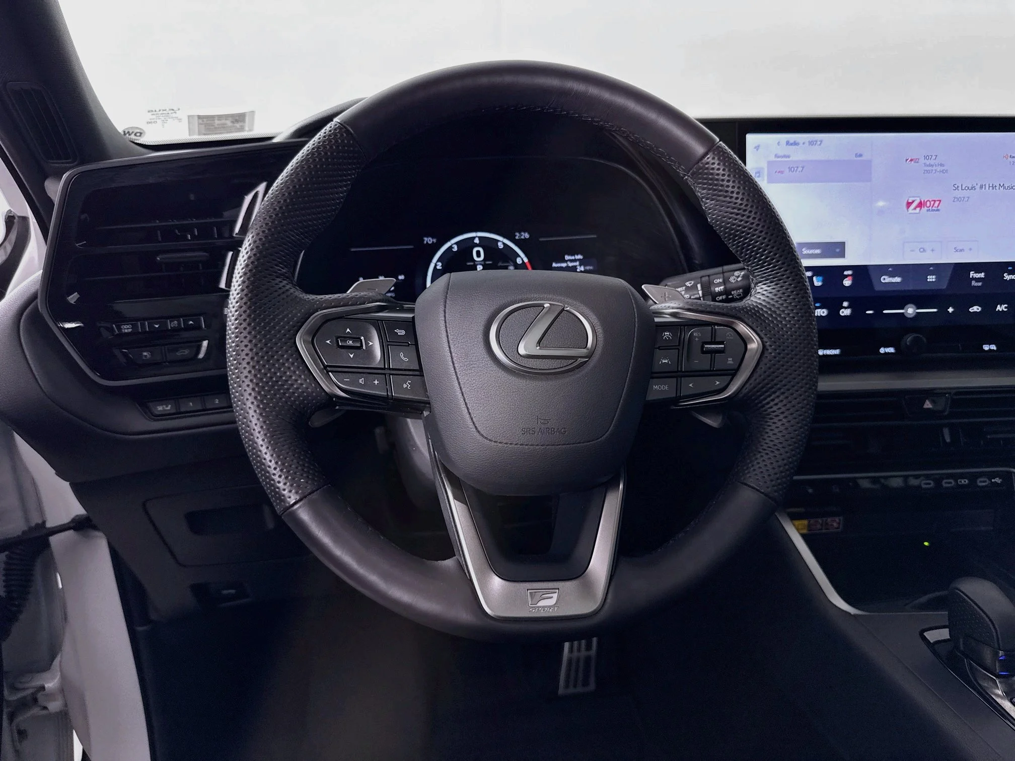 Used 2025 Wind Chill Pearl Lexus 350 F SPORT Handling image 12
