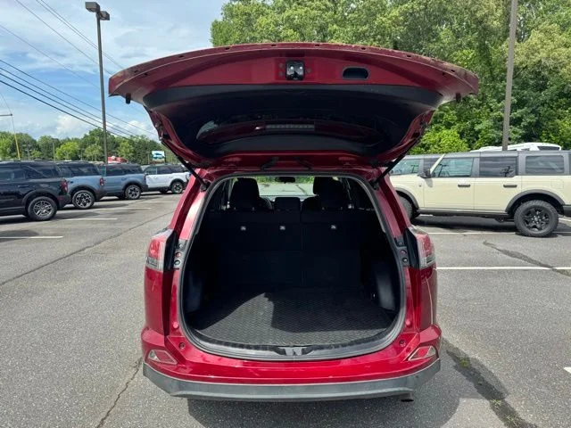 Used 2018 Red Toyota LE image 8