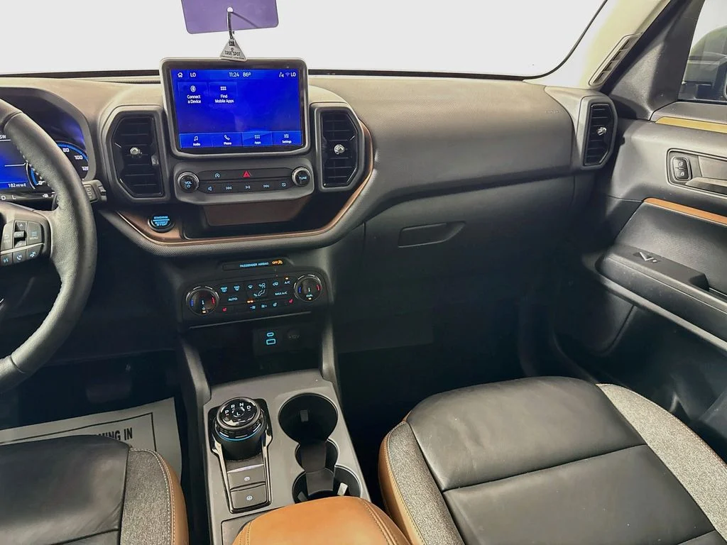 Used 2022 Red Ford Outer Banks image 28