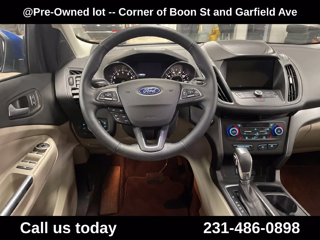 Used 2019 Blue Ford SEL image 19
