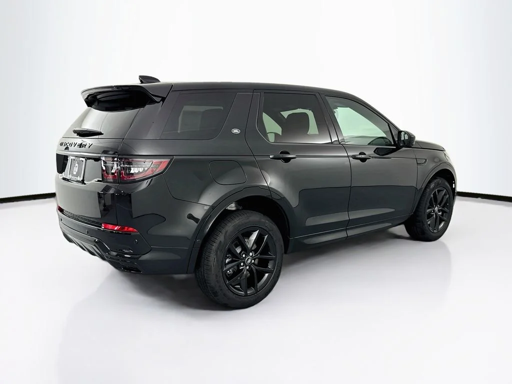 New 2026 Santorini Black Land Rover Landmark image 5