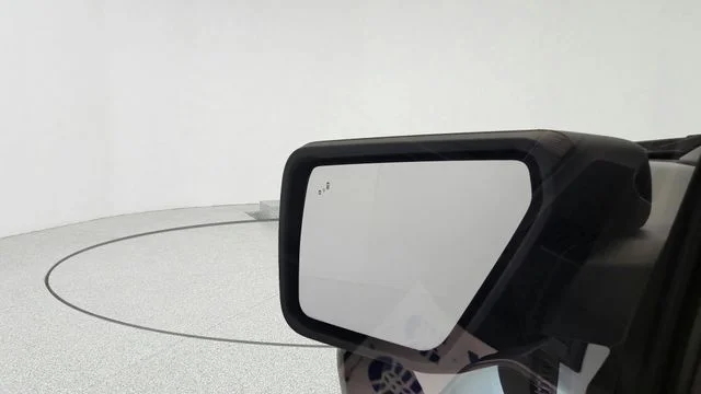 Certified Used 2024 Avalanche Ford XLT image 11