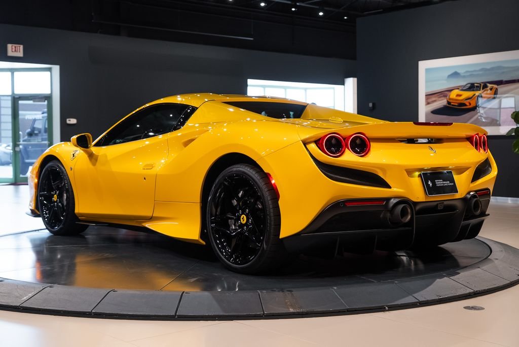 Certified Used 2023 Giallo Triplo Strato Ferrari Base image 47