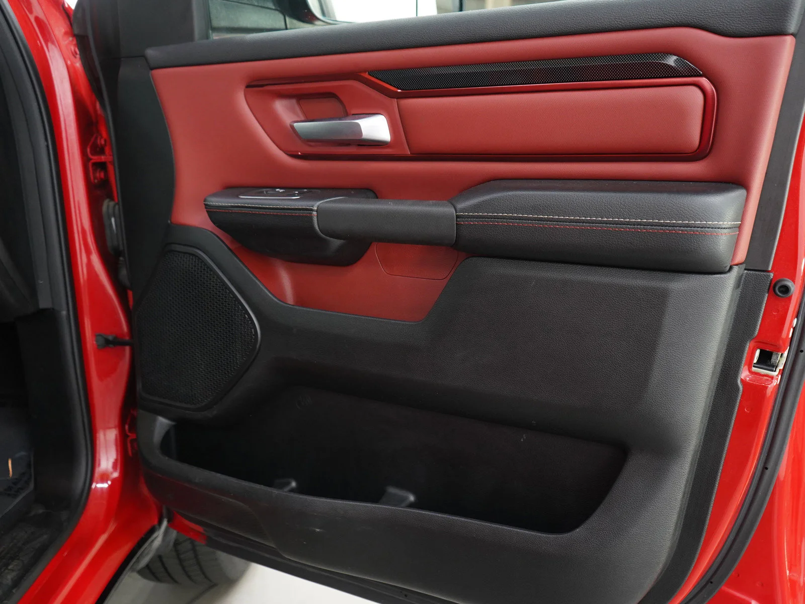 Used 2019 Flame Red Clearcoat Ram Rebel image 9