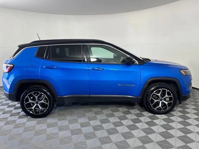 Used 2025 Blue Jeep Limited image 8