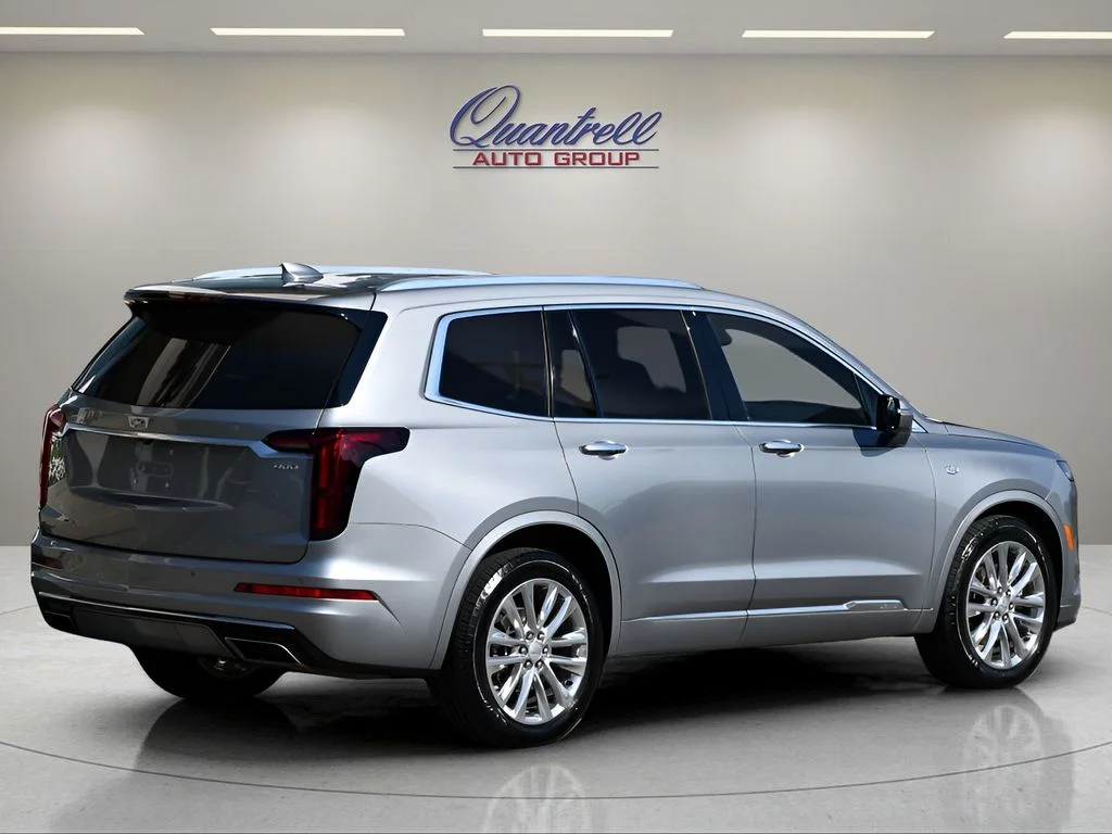 Used 2024 Argent Silver Metallic Cadillac Premium Luxury image 4