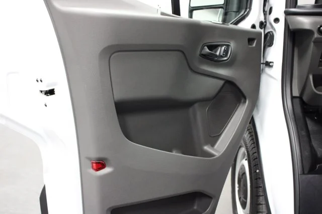 New 2026 Oxford White Ford Cargo Van image 33