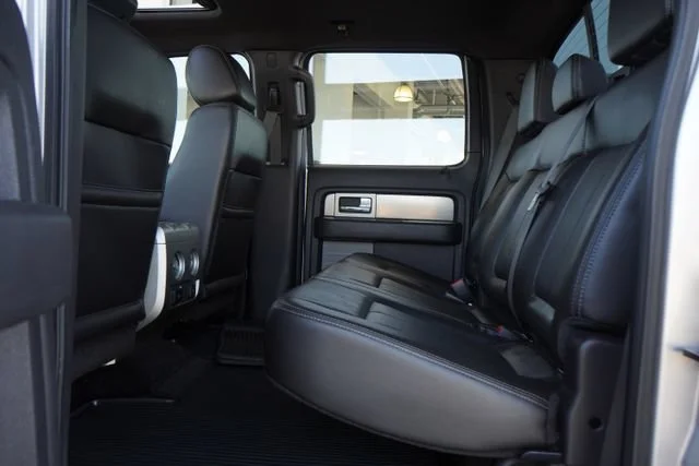 Used 2014  Ford XL image 30