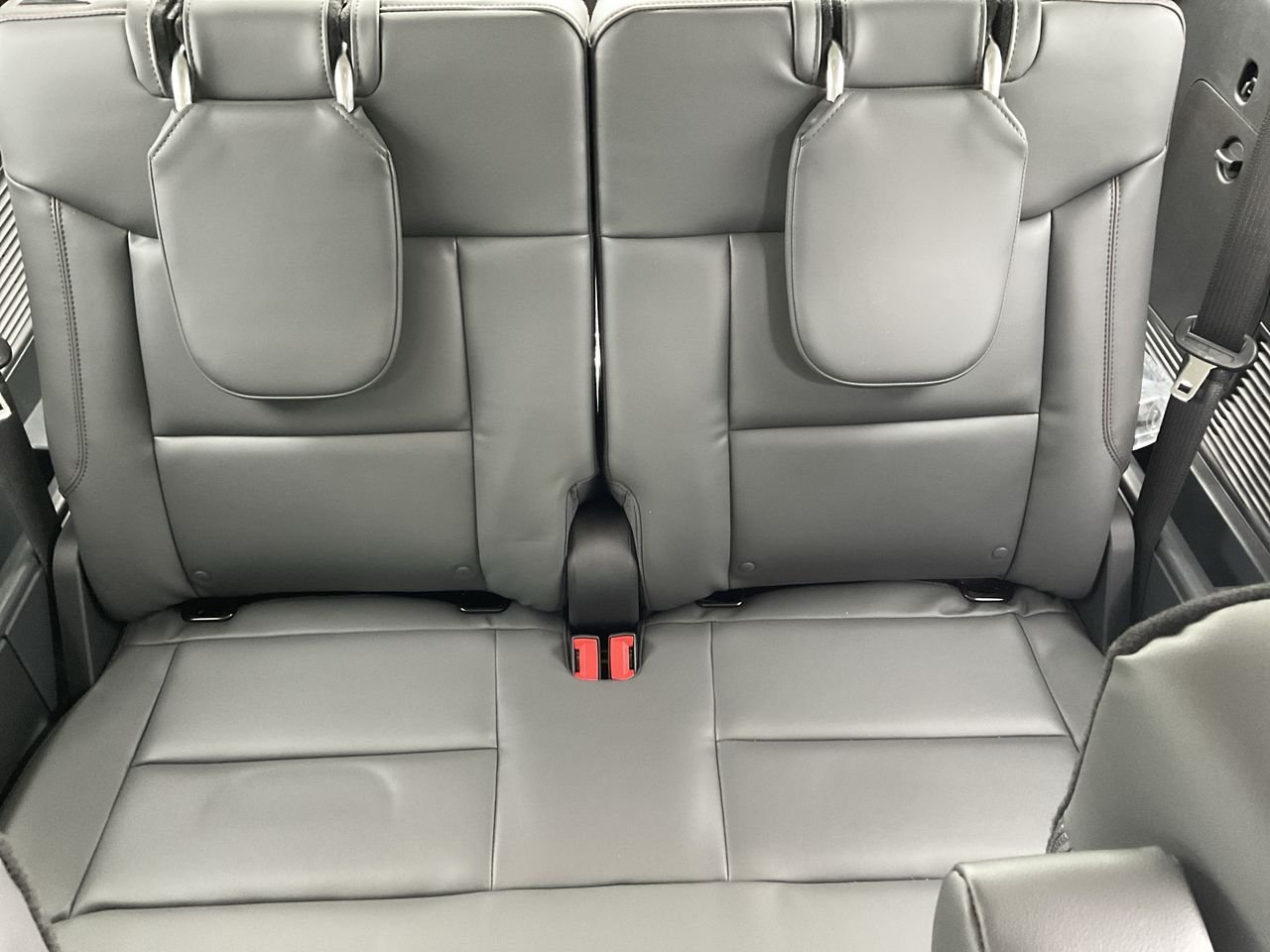 2026 Ford Explorer Active - Photo 23