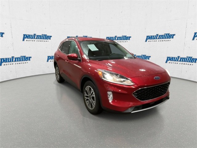 2020 Ford Escape SEL photo 2