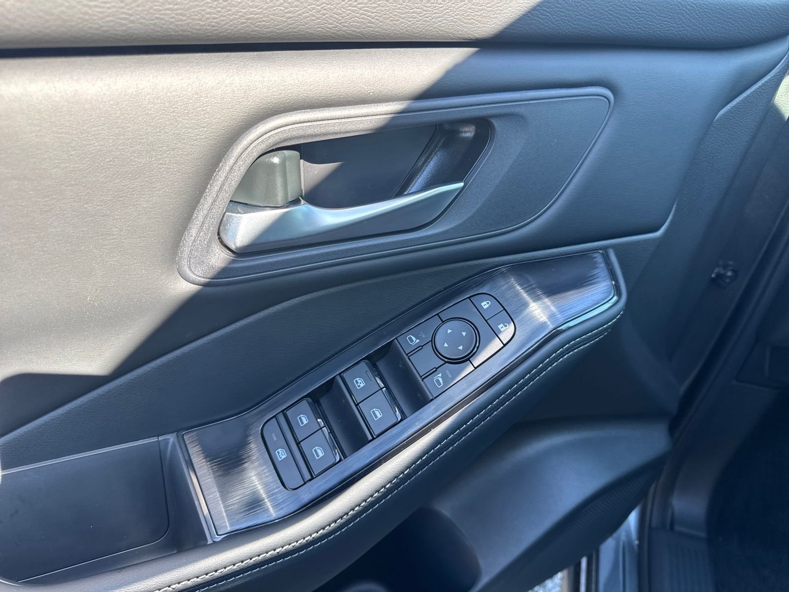 New 2026 Nissan Rogue SV 4D Sport Utility