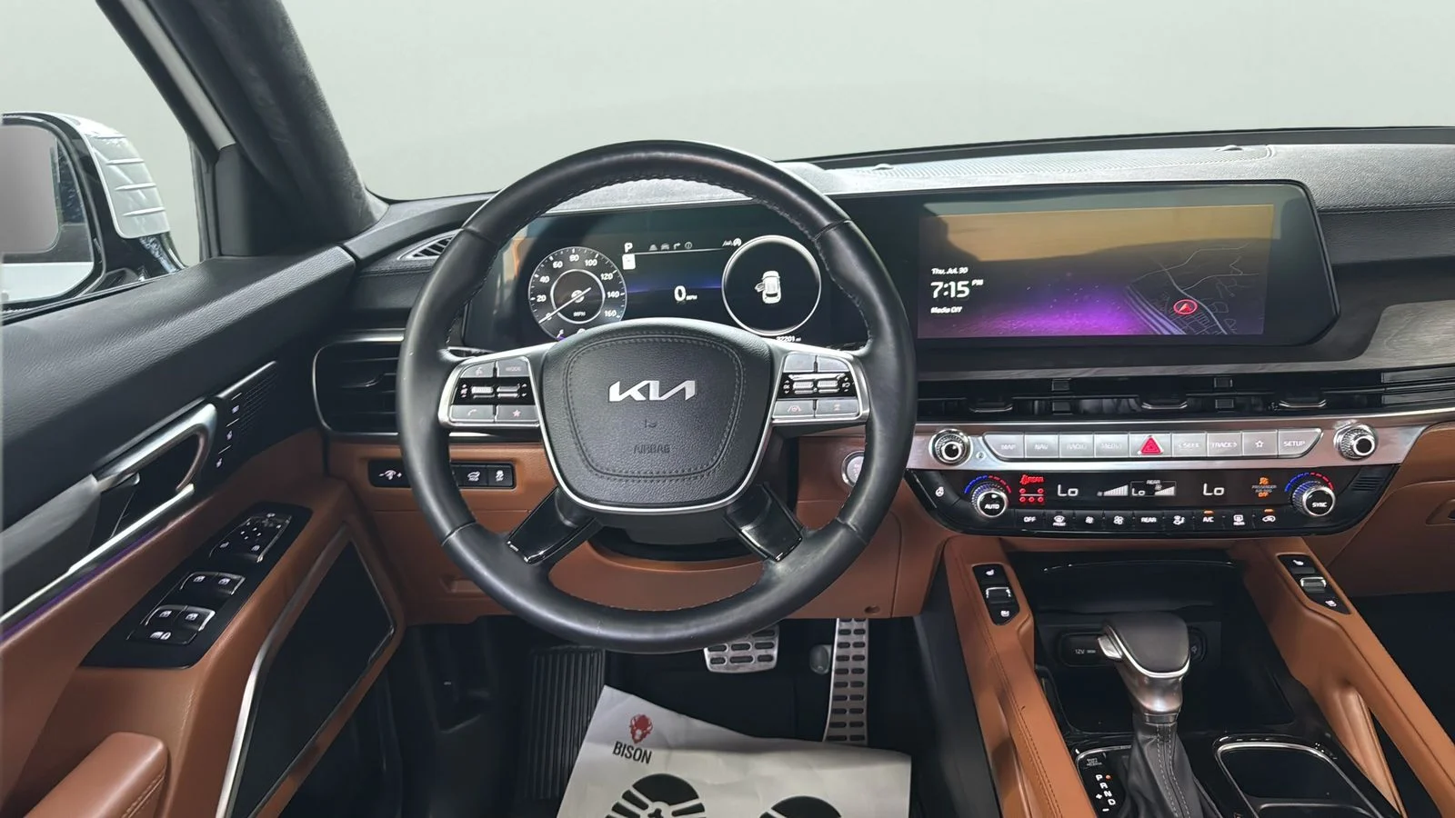 Used 2024 White Kia SX-Prestige X-Pro image 12