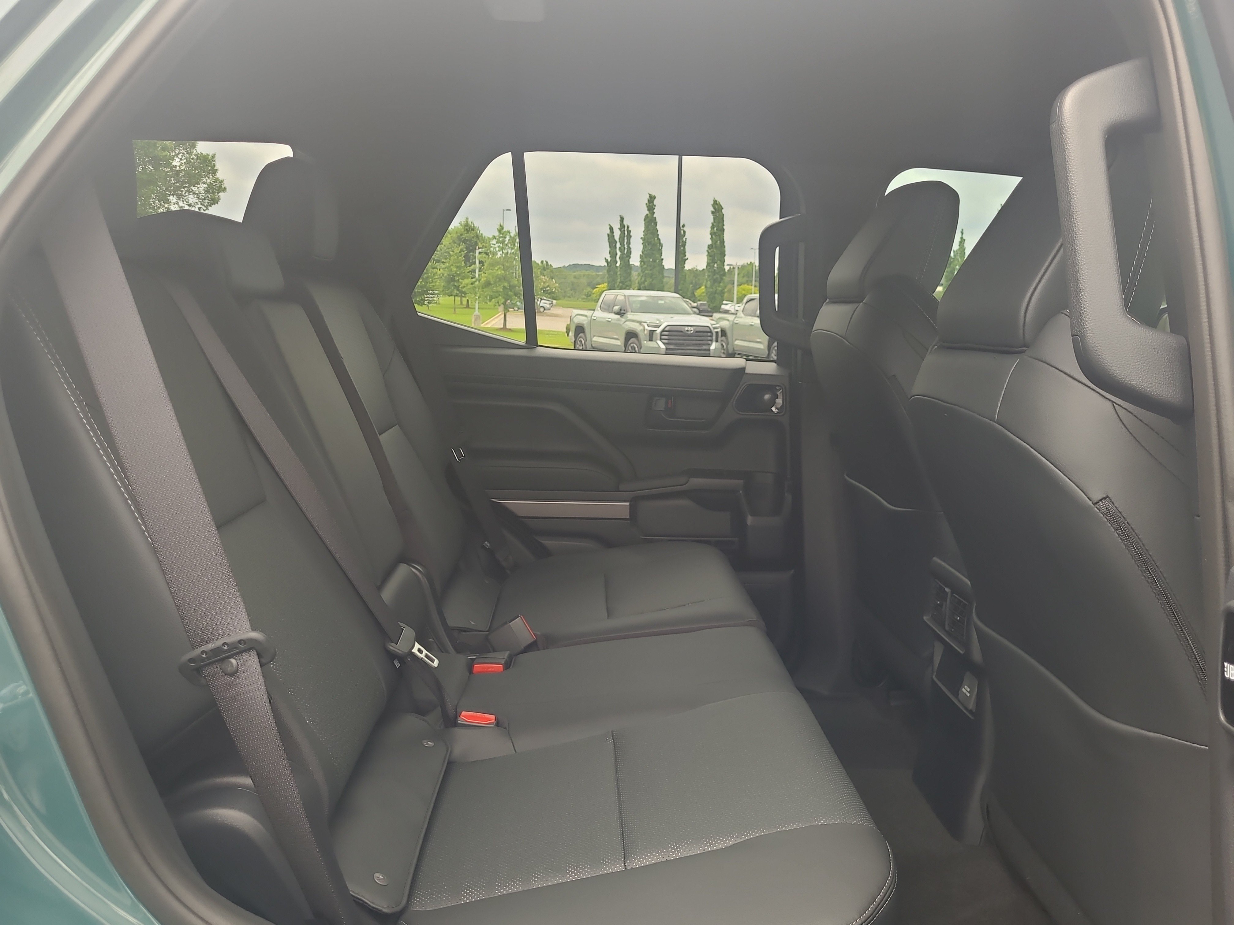 Used 2026 Everest Toyota TRD Off-Road Premium image 27