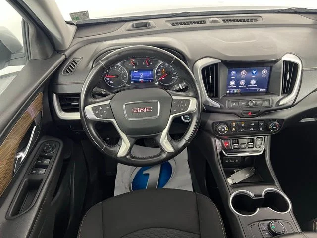 Used 2021 Silver GMC SLE image 27