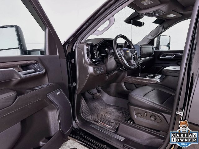 Used 2025 Black Chevrolet LTZ image 3