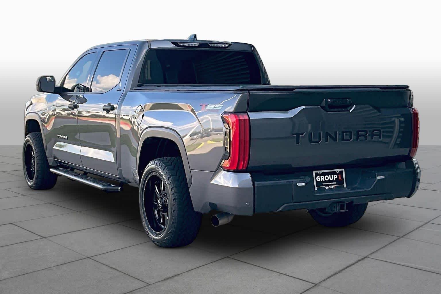 Used 2022 Magnetic Gray Metallic Toyota SR5 image 12