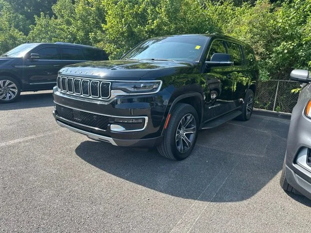 2022 Jeep Wagoneer Series II 4WD's photo