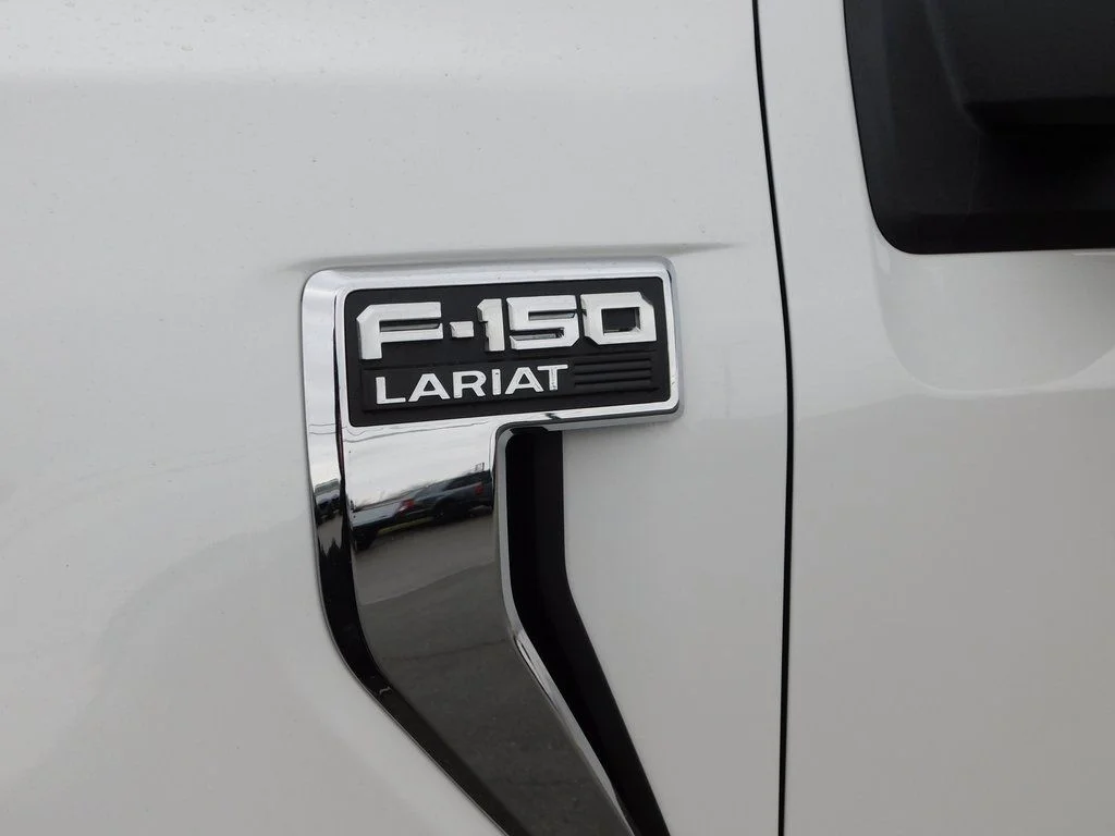 New 2026 Star White Metallic Tri-Coat Ford Lariat® image 44