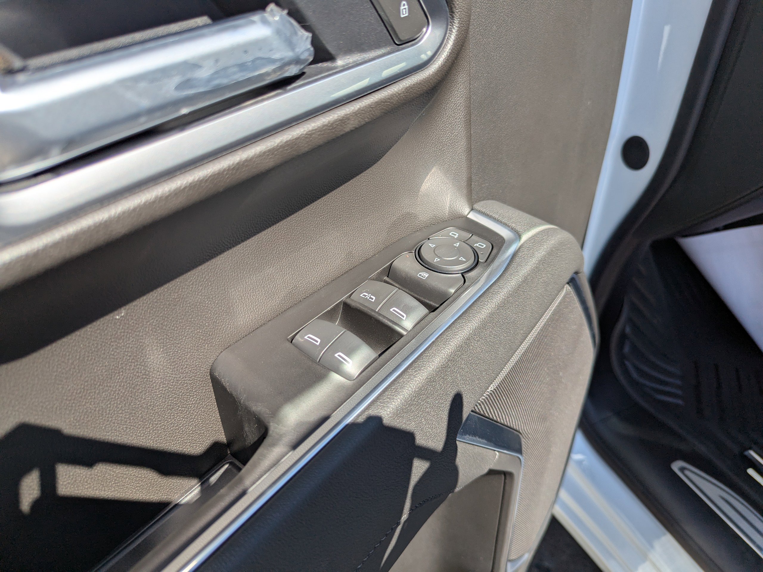 2026 Chevrolet Silverado 1500 LT - Photo 9