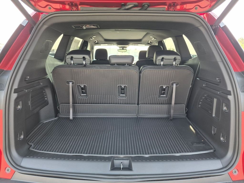 New 2026 Volcanic Red Tintcoat GMC AWD AT4 image 6