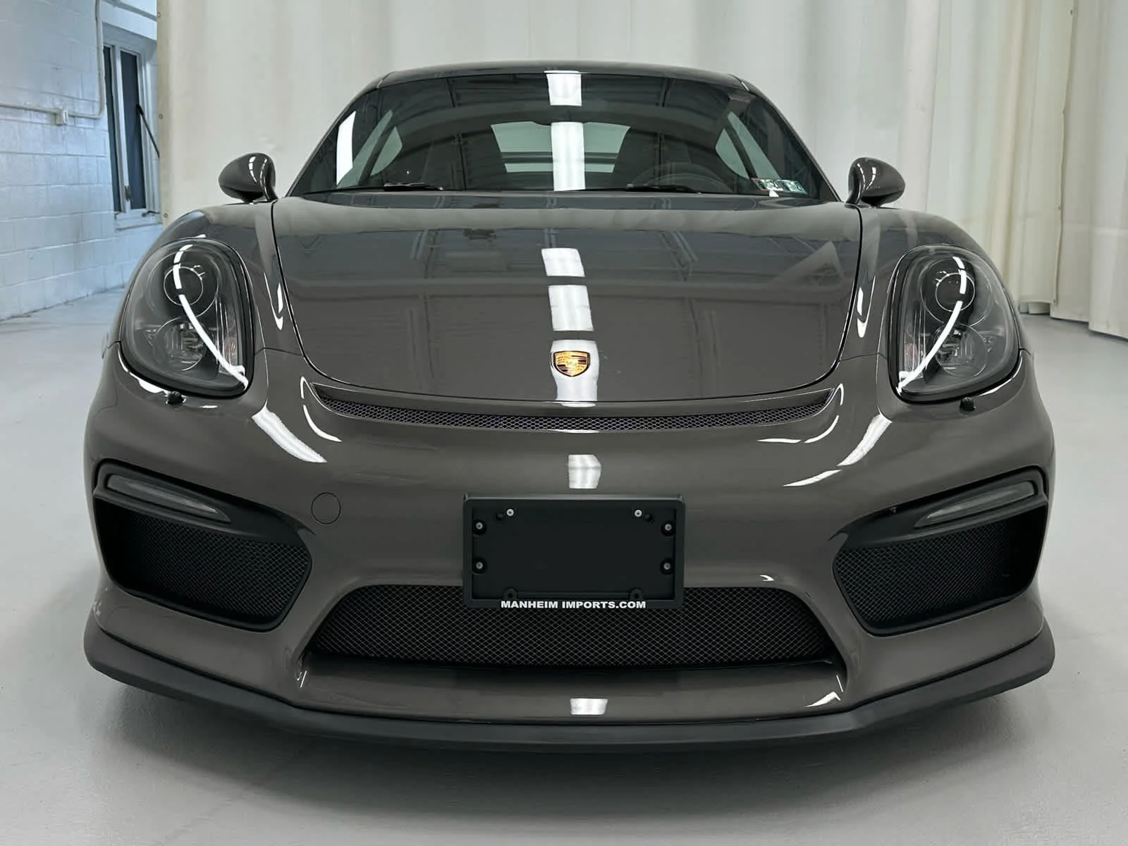 Used 2016 Agate Gray Metallic Porsche GT4 image 4