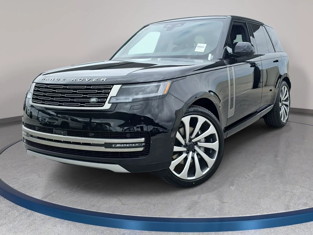 2026 Land Rover Range Rover 3.0 SE SWB's photo