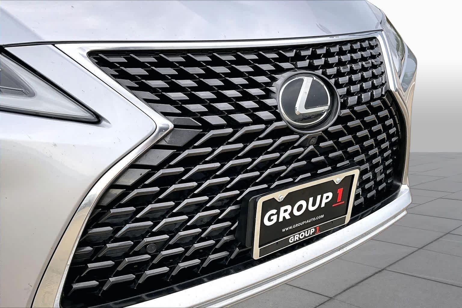 Certified Used 2022 IRIDIUM Lexus  image 29