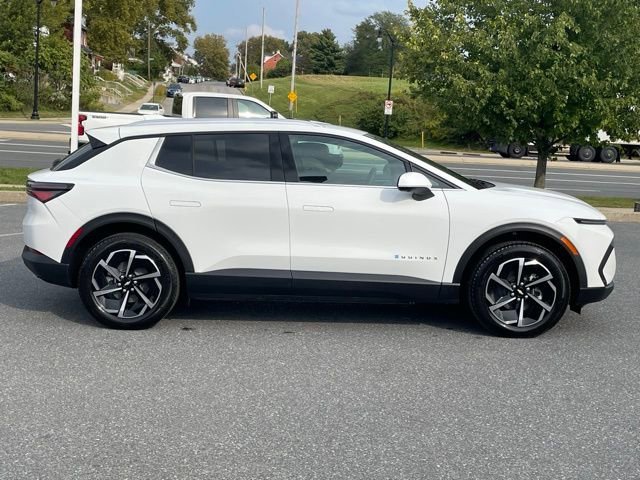 2026 Chevrolet Equinox EV 2LT - Photo 8