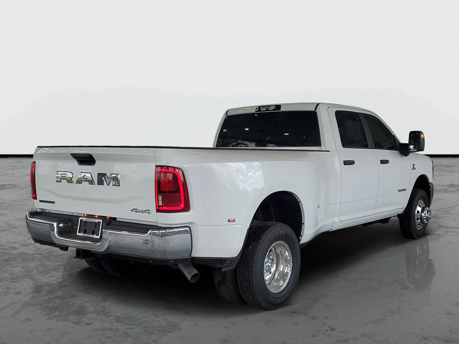 New 2026 Bright White Clear-Coat Exterior Paint RAM Big Horn image 1