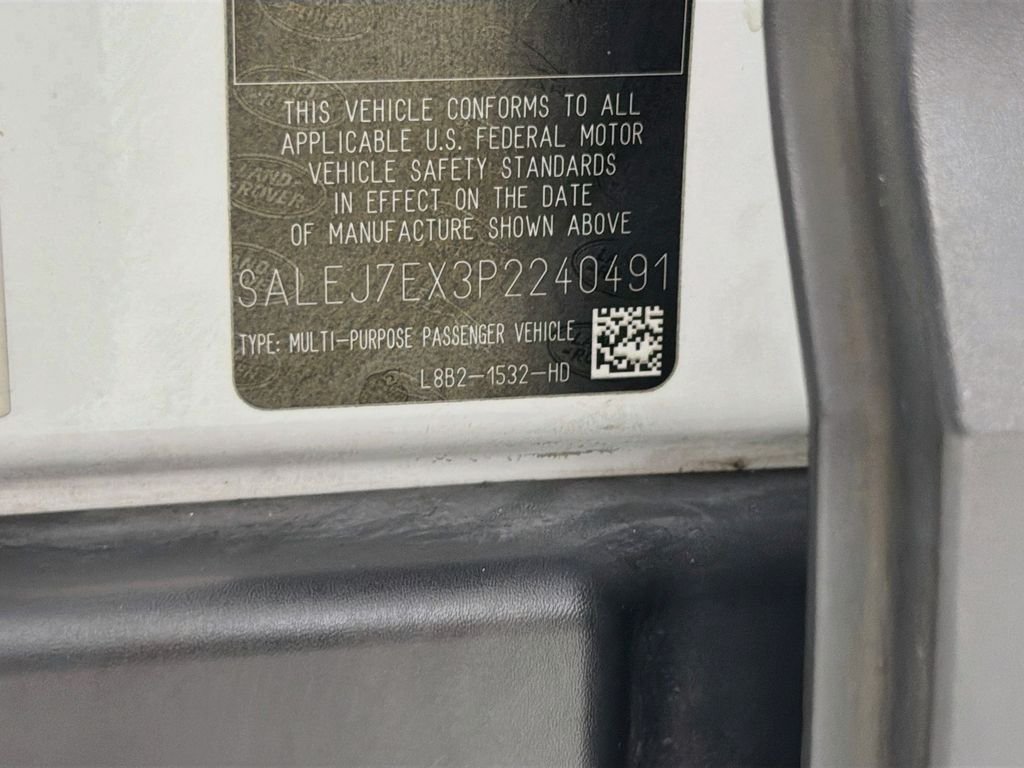 Certified Used 2023 White Land Rover S image 34