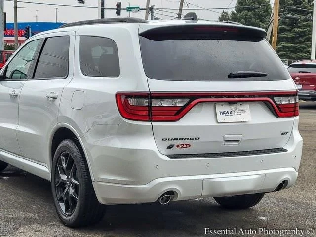 New 2026 White Knuckle Clearcoat Dodge GT Plus HEMI V8 image 6
