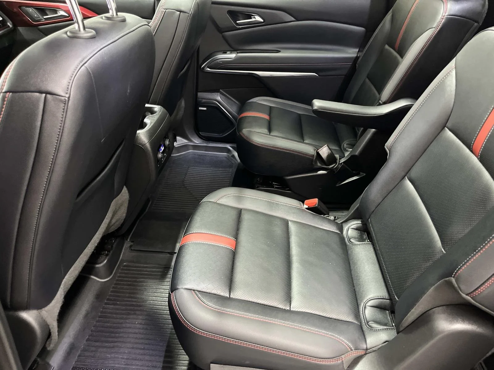 Used 2024 Sterling Gray Metallic Chevrolet RS image 14