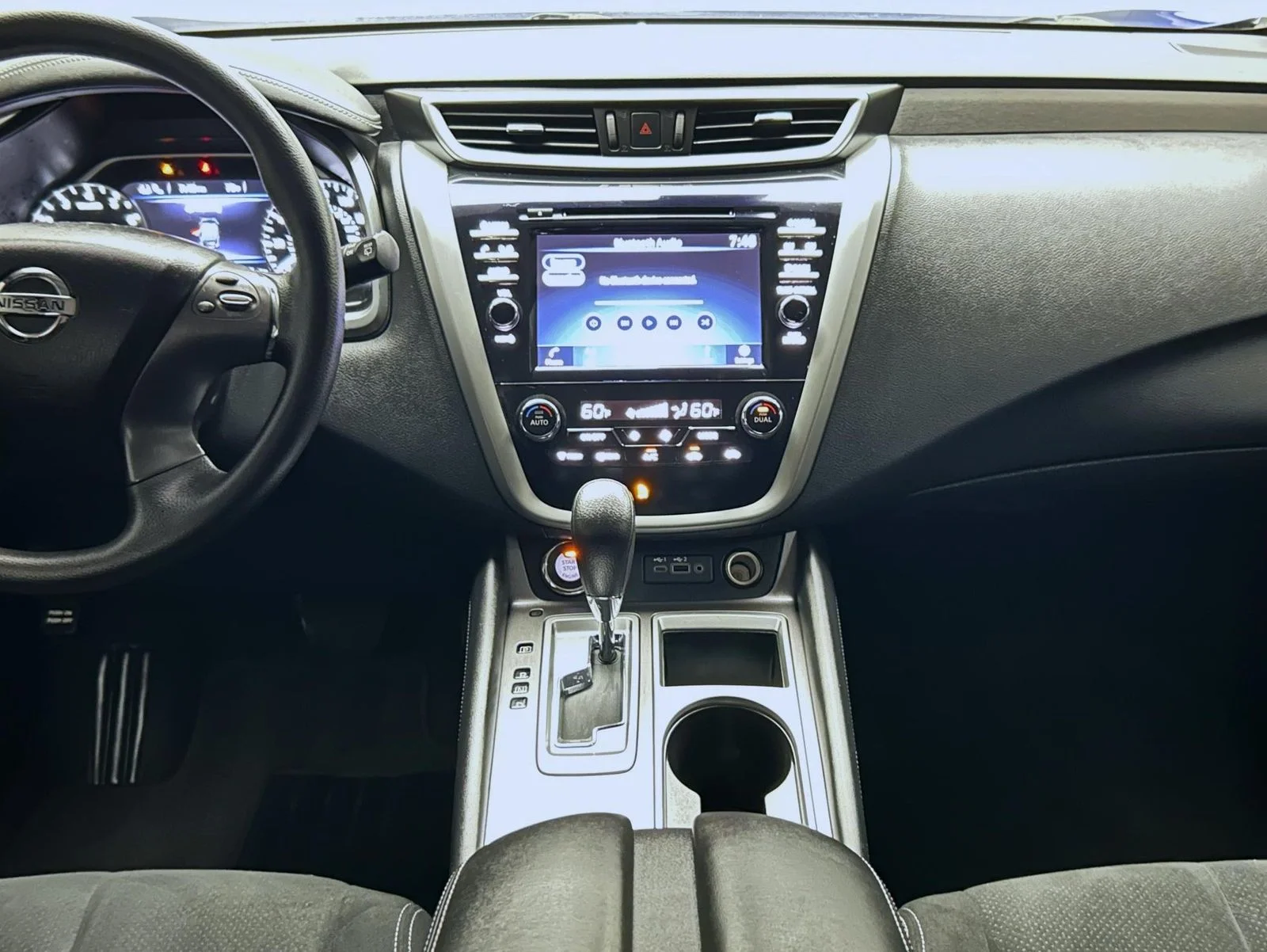 Used 2022 Blue Nissan S image 13