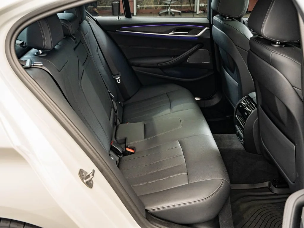 Used 2023 Alpine White BMW 530i xDrive image 45