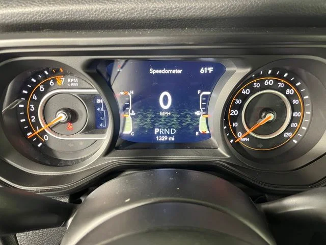 Used 2026 Green Jeep Sport S image 26